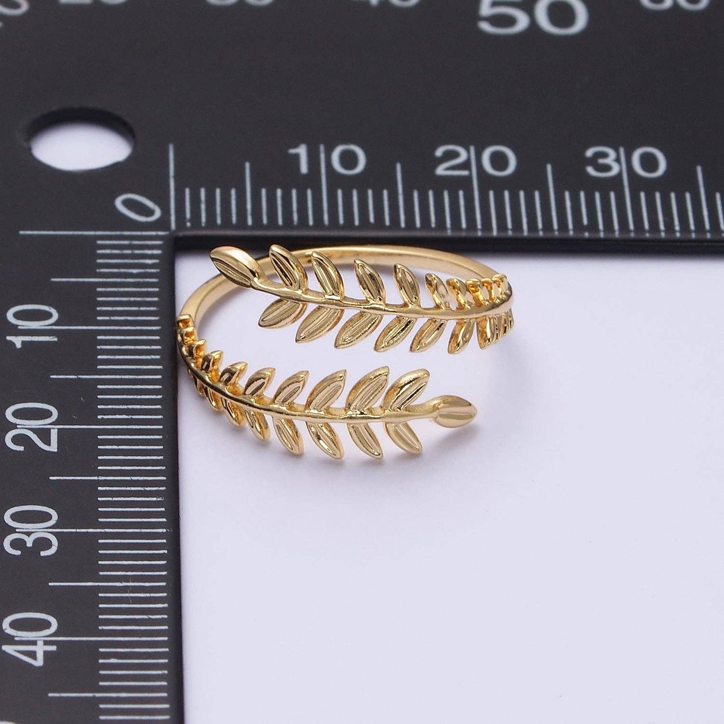 Palm Royale Ring